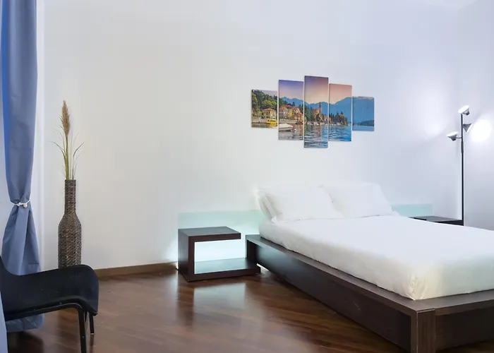 別荘 Voltiva House - In The Heart Of Old Town コモ
