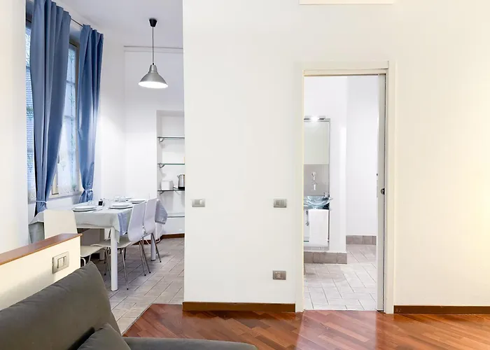 Voltiva House - In The Heart Of Old Town 別荘 コモ
