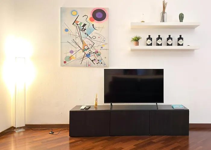 別荘 Voltiva House - In The Heart Of Old Town コモ